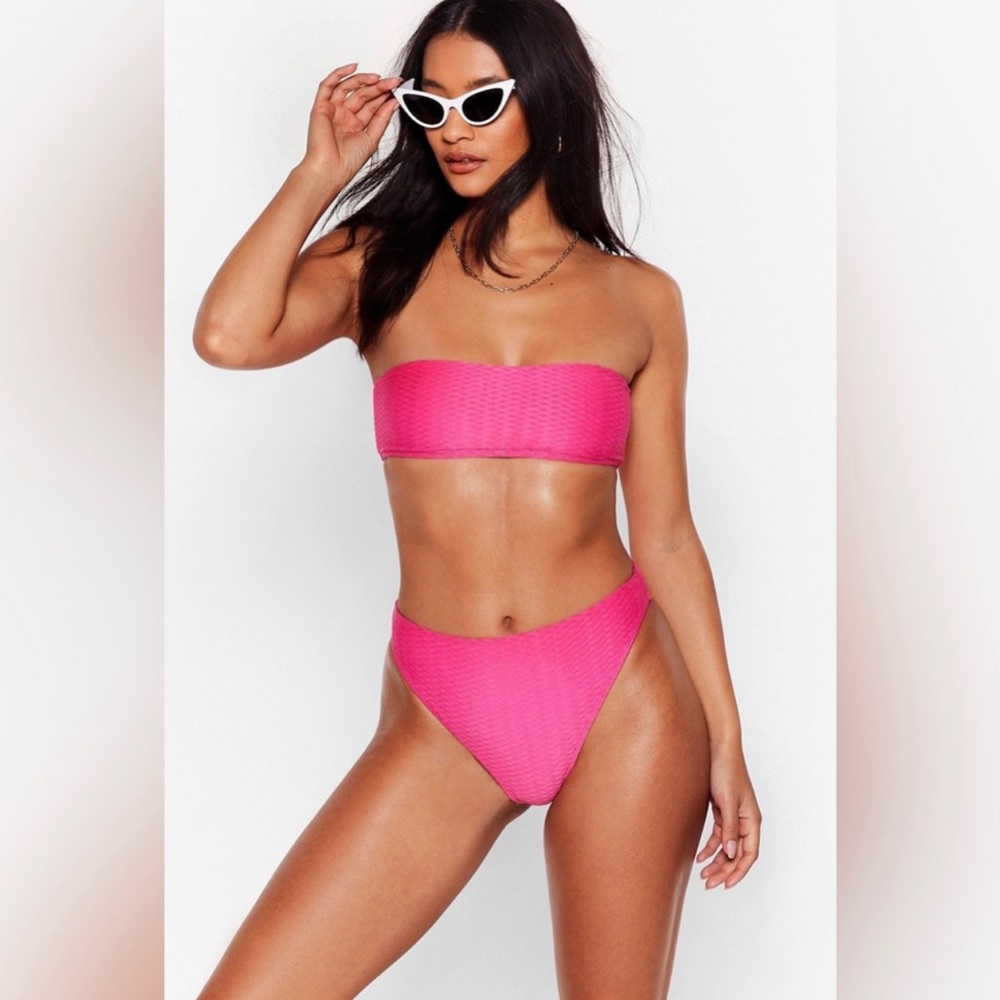 Don't Hate the Playa Textured High-Leg Bikini Set
